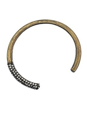 AVON MARK I'M HOOKED BRACELET - GOLD (NEW WITH TAG)